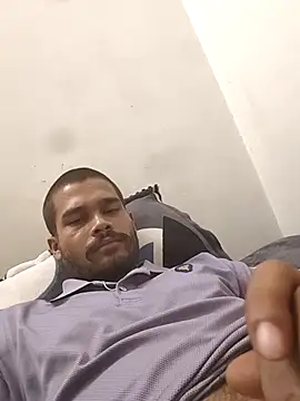 Snapshot of rahul8827 chatting on 02-21-26, 06:53 rahul8827 online show from 02-21-26, 06:53