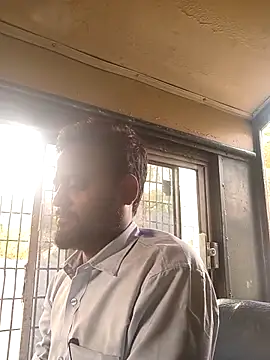 novio-de-la-tarde online show from 04-21-26, 01:53