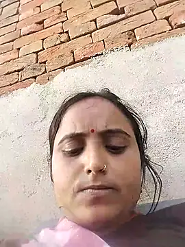 Snapshot of Cut_salni chatting on 07-26-26, 01:14 Cut salni online show from 07-26-26, 01:14