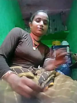 Snapshot of Cut_salni chatting on 07-26-26, 01:40 Cut salni online show from 07-26-26, 01:40