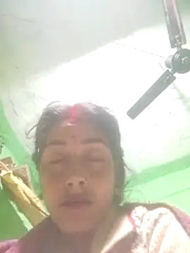 Snapshot of Pinki_rani chatting on 01-06-26, 11:29 Pinki rani online show from 01-06-26, 11:29