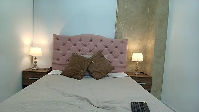 zoe bermudez online show from 01-19-26, 03:32