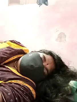 Snapshot of sirisha__9 chatting on 02-08-26, 06:11 sirisha 9 online show from 02-08-26, 06:11