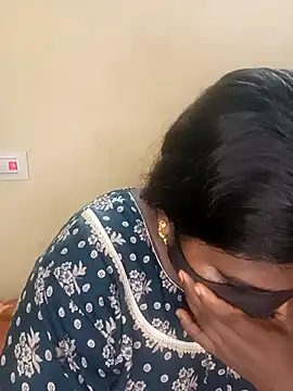 Snapshot of sirisha__9 chatting on 04-19-26, 10:56 sirisha 9 online show from 04-19-26, 10:56