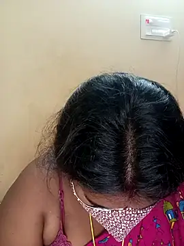 Snapshot of sirisha__9 chatting on 04-21-26, 03:35 sirisha 9 online show from 04-21-26, 03:35