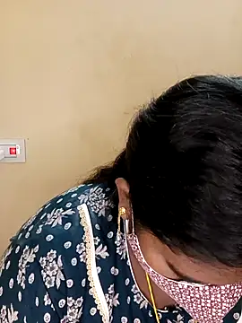 Snapshot of sirisha__9 chatting on 04-22-26, 02:03 sirisha 9 online show from 04-22-26, 02:03