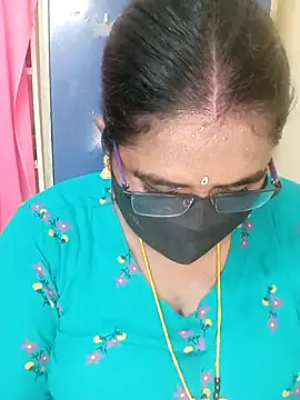 Snapshot of sirisha__9 chatting on 04-25-26, 05:43 sirisha 9 online show from 04-25-26, 05:43