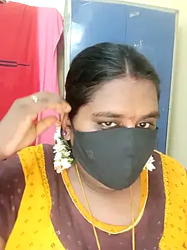 Snapshot of sirisha__9 chatting on 05-09-26, 05:40 sirisha 9 online show from 05-09-26, 05:40