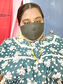 Snapshot of sirisha__9 chatting on 05-11-26, 05:43 sirisha 9 online show from 05-11-26, 05:43