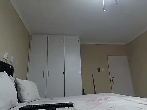 Alaiyasexy online show from 06-17-26, 02:07