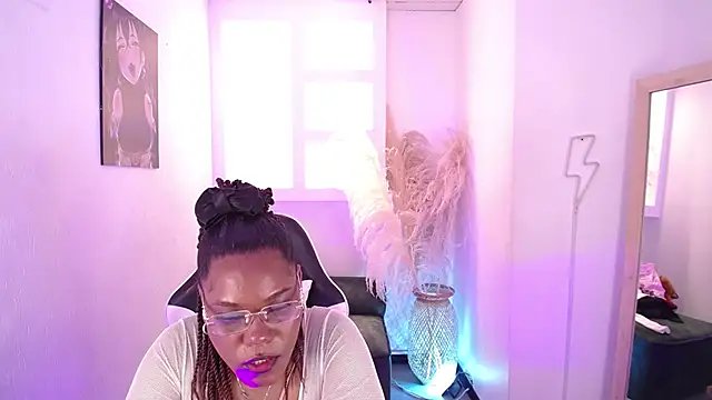 Maleja diguran1 online show from 12-18-25, 04:57