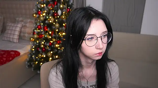 Snapshot of DeliaLoma chatting on 01-10-26, 05:42 DeliaLoma online show from 01-10-26, 05:42