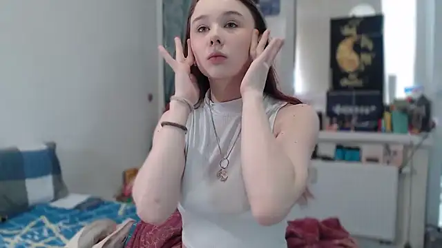 Snapshot of MaryJane_x_Peter chatting on 05-01-26, 02:54 MaryJane x Peter online show from 05-01-26, 02:54