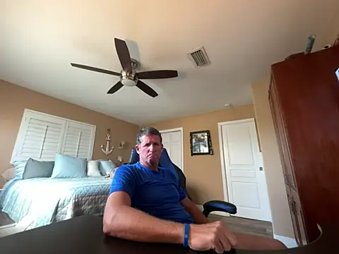 lvnlarge online show from 02-25-26, 04:05