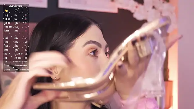 ItsTatiana online show from 02-18-26, 03:52