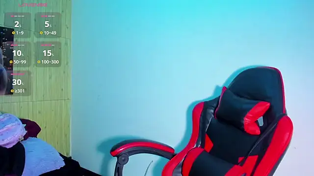 dolly boob online show from 04-11-26, 07:45