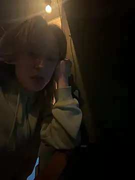 LilyLuck  online show from 02-22-26, 06:28