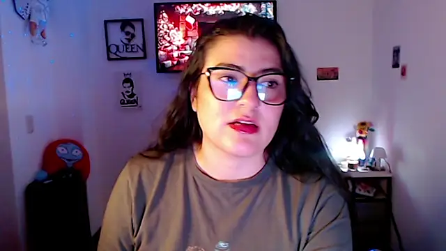 ahrianabluff online show from 12-19-25, 03:02