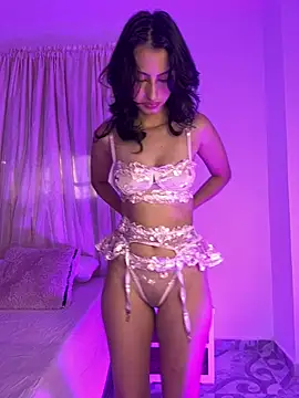 Snapshot of Zoe_mrl chatting on 01-12-26, 02:00 Zoe mrl online show from 01-12-26, 02:00