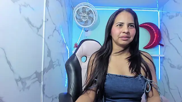 nicol ross19 online show from 02-03-26, 06:22