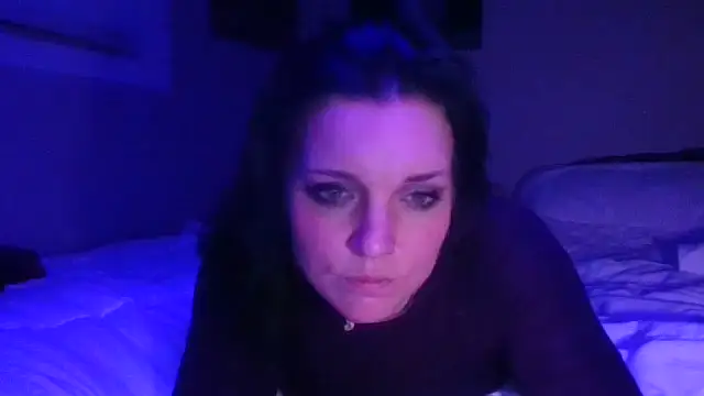 Snapshot of FJCamming chatting on 12-20-25, 12:29 FJCamming online show from 12-20-25, 12:29