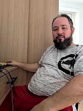 Hairy bear86 online show from 04-17-26, 04:10