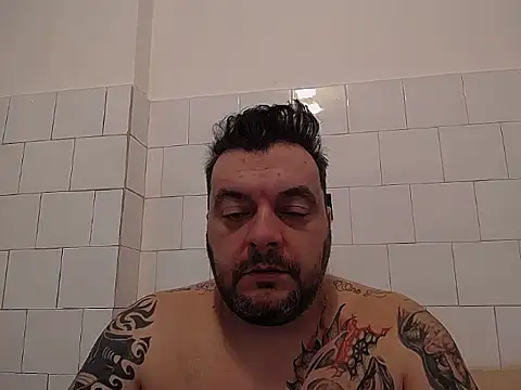 Snapshot of TomasTenerife chatting on 03-18-26, 08:28 TomasTenerife online show from 03-18-26, 08:28