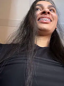 ManuelaEvans  online show from 04-09-26, 09:53