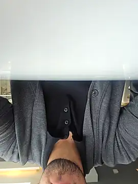 Snapshot of Aaron_hoffman chatting on 03-23-26, 06:45 Aaron hoffman online show from 03-23-26, 06:45