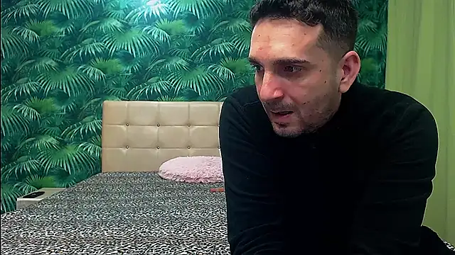 Stella John online show from 01-18-25, 03:20