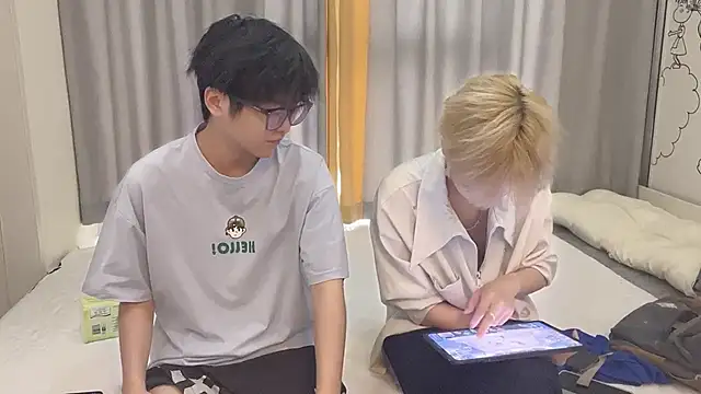 junnan001 online show from 07-30-26, 10:14