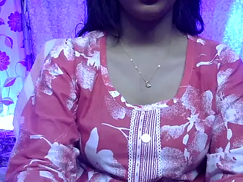 cute Dirty Diva online show from 05-29-26, 03:54