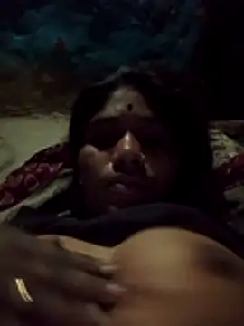 Snapshot of Rajni_hote chatting on 01-11-26, 05:40 Rajni hote online show from 01-11-26, 05:40