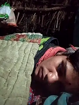 Snapshot of Rajni_hote chatting on 02-11-26, 12:15 Rajni hote online show from 02-11-26, 12:15