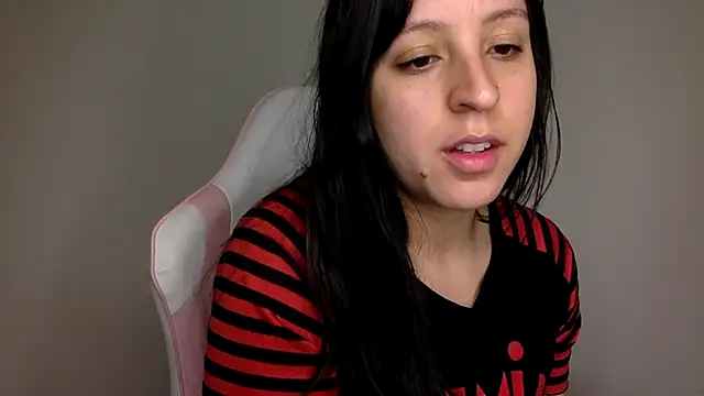 Snapshot of Sofii_unicorn chatting on 07-07-26, 12:24 Sofii unicorn online show from 07-07-26, 12:24