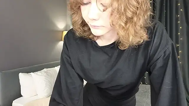 Snapshot of NovaEva_ chatting on 05-29-26, 12:41 NovaEva online show from 05-29-26, 12:41