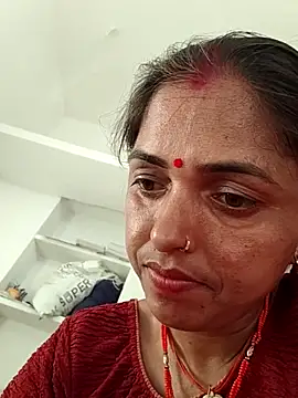 Mahima rani34 online show from 05-13-26, 12:02