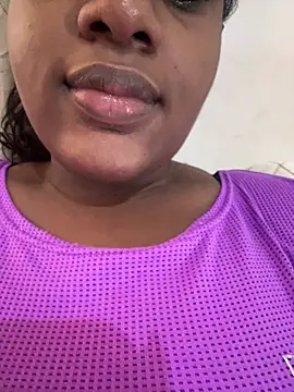 amorasecy online show from 04-04-26, 02:14