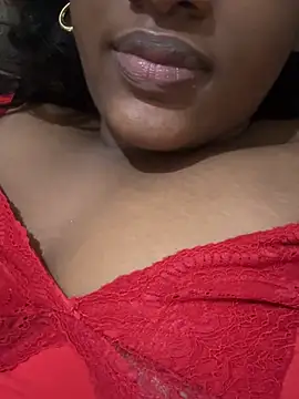 amorasecy online show from 04-21-26, 02:23