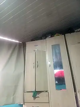 Flaka 420 online show from 12-21-25, 07:32