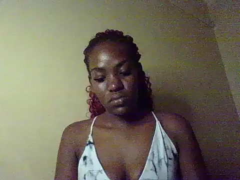 Snapshot of Sexxy_paid chatting on 03-04-26, 01:44 Sexxy paid online show from 03-04-26, 01:44