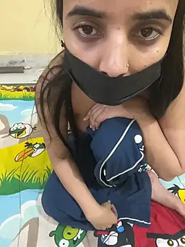 hotcharrryyyy online show from 02-21-26, 12:33