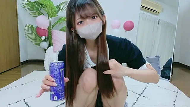 Snapshot of Kiki-jpn chatting on 06-22-26, 12:02 Kiki-jpn online show from 06-22-26, 12:02
