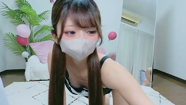 Snapshot of Kiki-jpn chatting on 06-27-26, 06:07 Kiki-jpn online show from 06-27-26, 06:07