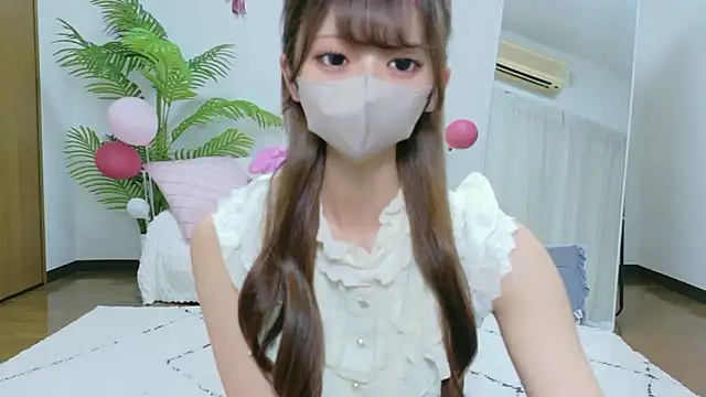 Snapshot of Kiki-jpn chatting on 06-29-26, 12:27 Kiki-jpn online show from 06-29-26, 12:27