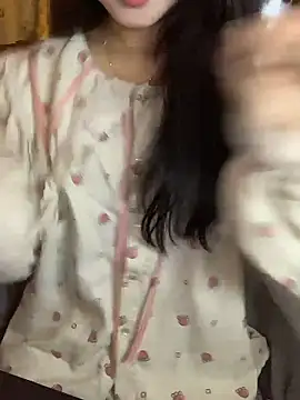 Snapshot of Sofiababy22 chatting on 01-10-26, 02:41 Sofiababy22 online show from 01-10-26, 02:41