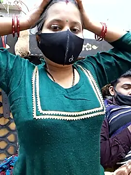 Radhacpl9528 online show from 01-13-26, 03:39