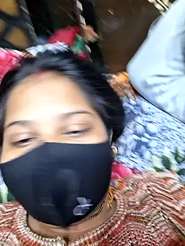 Radhacpl9528 online show from 01-16-26, 04:44