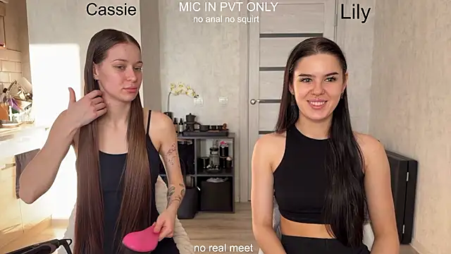 Snapshot of girls_secrets chatting on 02-11-26, 11:26 girls secrets online show from 02-11-26, 11:26