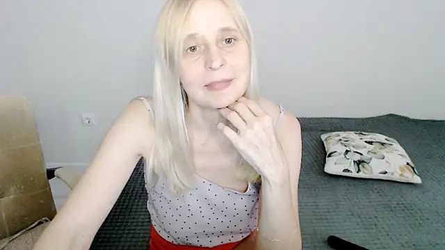 MiLenaMilf online show from 02-14-25, 08:31